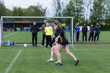 Bild 30 - Faustball Frauen Wiemersdorf